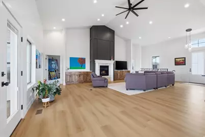 687 N Cherry Creek Pkwy, Richmond, UT 84333 - Photo 8