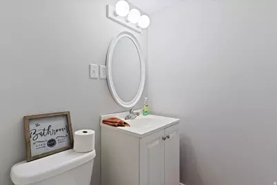 5874 S 2625 W, Roy, UT 84067 - Photo 24