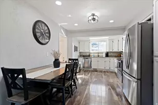 5874 S 2625 W, Roy, UT 84067 - Photo 8