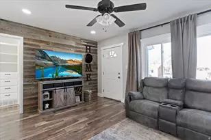 5874 S 2625 W, Roy, UT 84067 - Photo 6