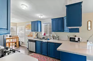 200 N Ethan Allen, Big Water, UT 84741 - Photo 12