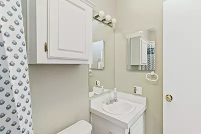 200 N Ethan Allen, Big Water, UT 84741 - Photo 22