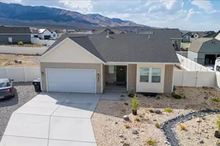 694 W Jedediah Way S, Grantsville, UT 84029 - Photo 4