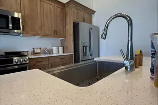 694 W Jedediah Way S, Grantsville, UT 84029 - Photo 6