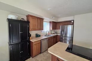 1865 W Clark Pkwy N, Cedar City, UT 84721 - Photo 10