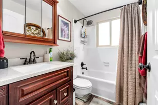 835 E Canyon Breeze Ln, Draper, UT 84020 - Photo 8