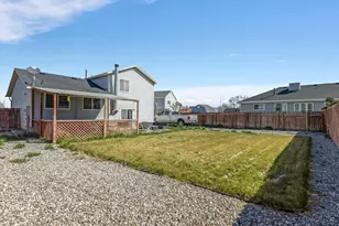 7843 W Brittain Dr S, Magna, UT 84044 - Photo 18