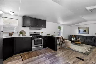 48 E Apollo Way S, Sandy, UT 84070 - Photo 4