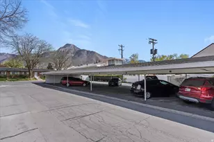 2223 E Carriage Ln, Holladay, UT 84117 - Photo 16