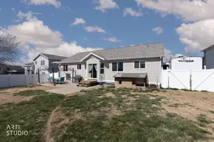 2579 W 3900 S, Roy, UT 84067 - Photo 36