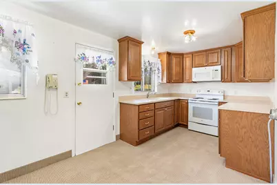 325 S 1300 E, Pleasant Grove, UT 84062 - Photo 14