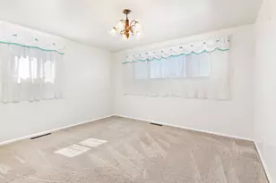 325 S 1300 E, Pleasant Grove, UT 84062 - Photo 18