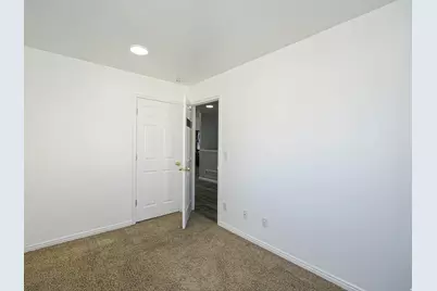 2087 E Weeping Willow Way S, Eagle Mountain, UT 84005 - Photo 32