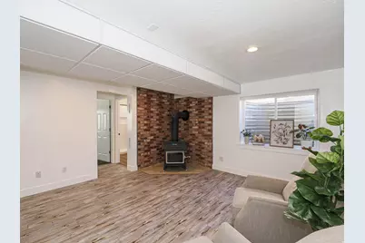 2087 E Weeping Willow Way S, Eagle Mountain, UT 84005 - Photo 38