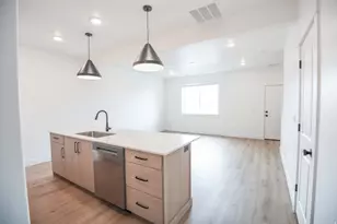 858 W Altura Vista Ln, Logan, UT 84321 - Photo 6