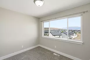 8078 N Clydesdale Dr, Eagle Mountain, UT 84005 - Photo 24