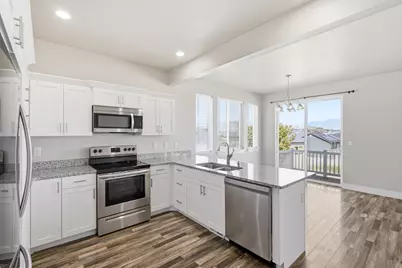 8078 N Clydesdale Dr, Eagle Mountain, UT 84005 - Photo 8