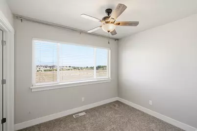8078 N Clydesdale Dr, Eagle Mountain, UT 84005 - Photo 22