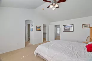 8332 S Saddle Oaks Ct, West Jordan, UT 84081 - Photo 10