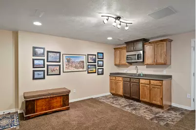 8332 S Saddle Oaks Ct, West Jordan, UT 84081 - Photo 22