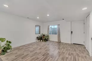 90 E Craner Peak Dr, Eagle Mountain, UT 84005 - Photo 20