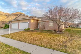 547 W 2300 S, Perry, UT 84302 - Photo 2