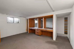 6019 S 2180 E, Holladay, UT 84121 - Photo 22