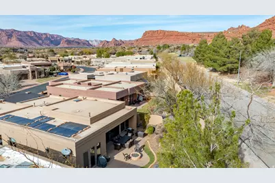 2090 N Tuweap N #24, Saint George, UT 84770 - Photo 34