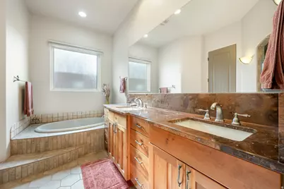 2090 N Tuweap N #24, Saint George, UT 84770 - Photo 14