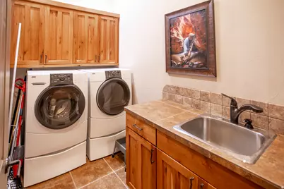 2090 N Tuweap N #24, Saint George, UT 84770 - Photo 24