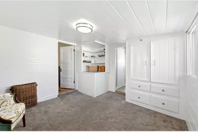 369 N I St E, Salt Lake City, UT 84103 - Photo 22