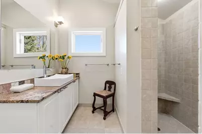 369 N I St E, Salt Lake City, UT 84103 - Photo 30