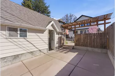 369 N I St E, Salt Lake City, UT 84103 - Photo 38