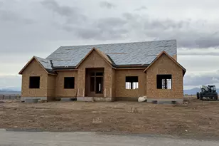 2767 W Browns Meadow Rd, Eagle Mountain, UT 84013 - Photo 2