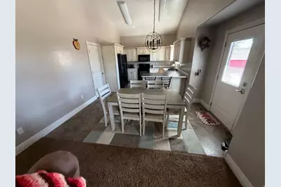 640 E 600 N, Roosevelt, UT 84066 - Photo 12