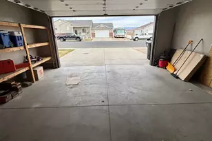 640 E 600 N, Roosevelt, UT 84066 - Photo 36