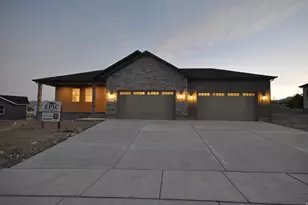 537 E Independence St, Grantsville, UT 84029 - Photo 1