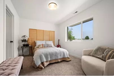 504 E Alice Way, Layton, UT 84041 - Photo 18