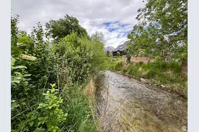 248 N Deerfield Dr, Alpine, UT 84004 - Photo 1