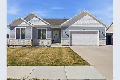 641 S 380 E, Smithfield, UT 84335 - Photo 2