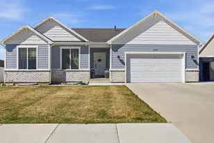 641 S 380 E, Smithfield, UT 84335 - Photo 2