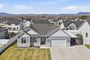 641 S 380 E, Smithfield, UT 84335 - Photo 48