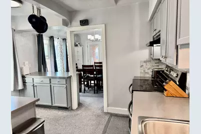 255 S 300 W, Provo, UT 84601 - Photo 18