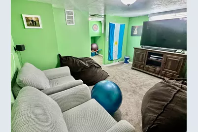 255 S 300 W, Provo, UT 84601 - Photo 32