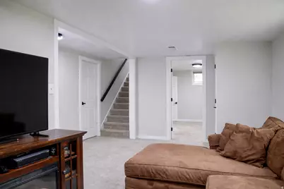 1246 E Canyon Rd, Logan, UT 84321 - Photo 16