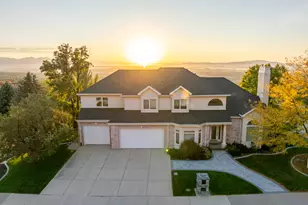 144 S Bountiful Blvd E, Bountiful, UT 84010 - Photo 2