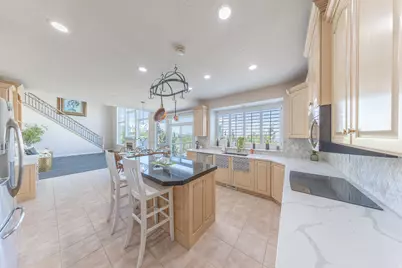 144 S Bountiful Blvd E, Bountiful, UT 84010 - Photo 8