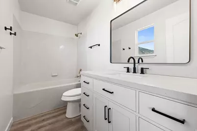 936 N 580 E, Tooele, UT 84074 - Photo 16