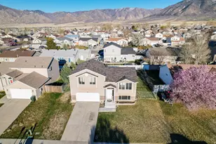 936 N 580 E, Tooele, UT 84074 - Photo 4