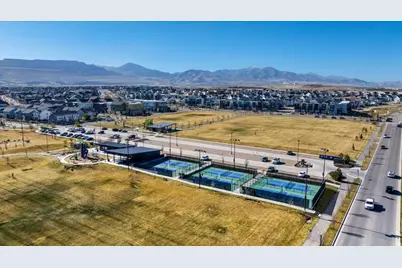 6321 W Moon Dr, South Jordan, UT 84009 - Photo 32